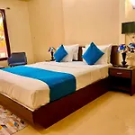 Hotel The Golden Shivam Resort - Big Swimming Pool Resort In Goa M70565-84665