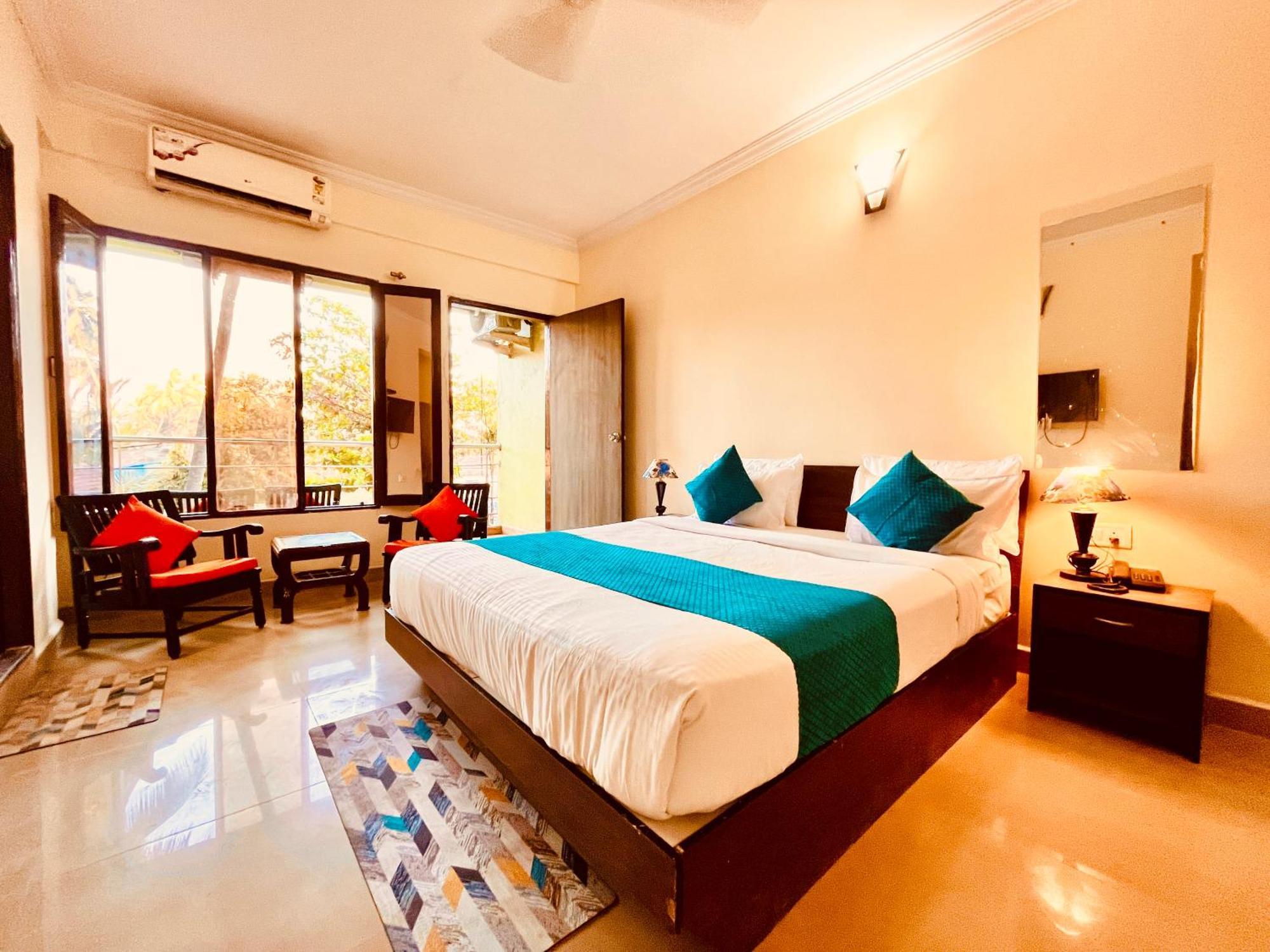 The Golden Shivam - Big Swimming Pool In Goa M70565-84665 Hotel Calangute