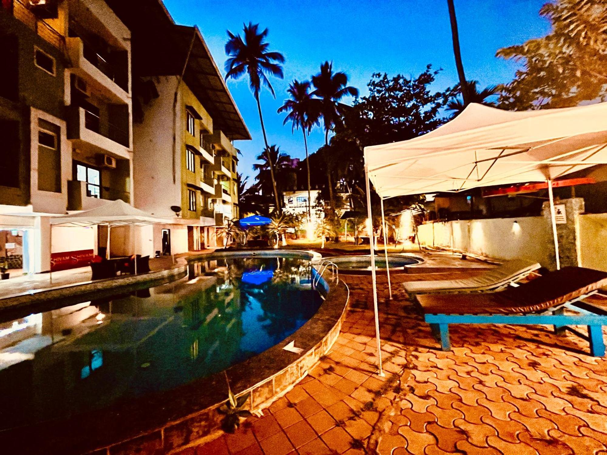 The Golden Shivam - Big Swimming Pool In Goa M70565-84665