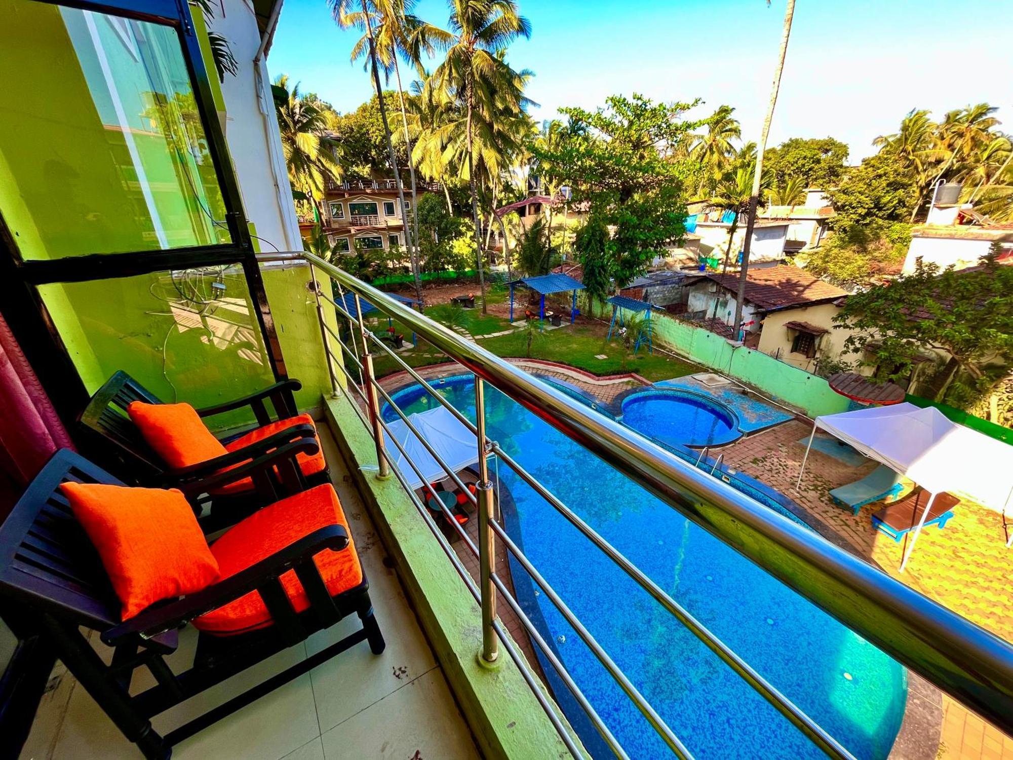The Golden Shivam - Big Swimming Pool In Goa M70565-84665